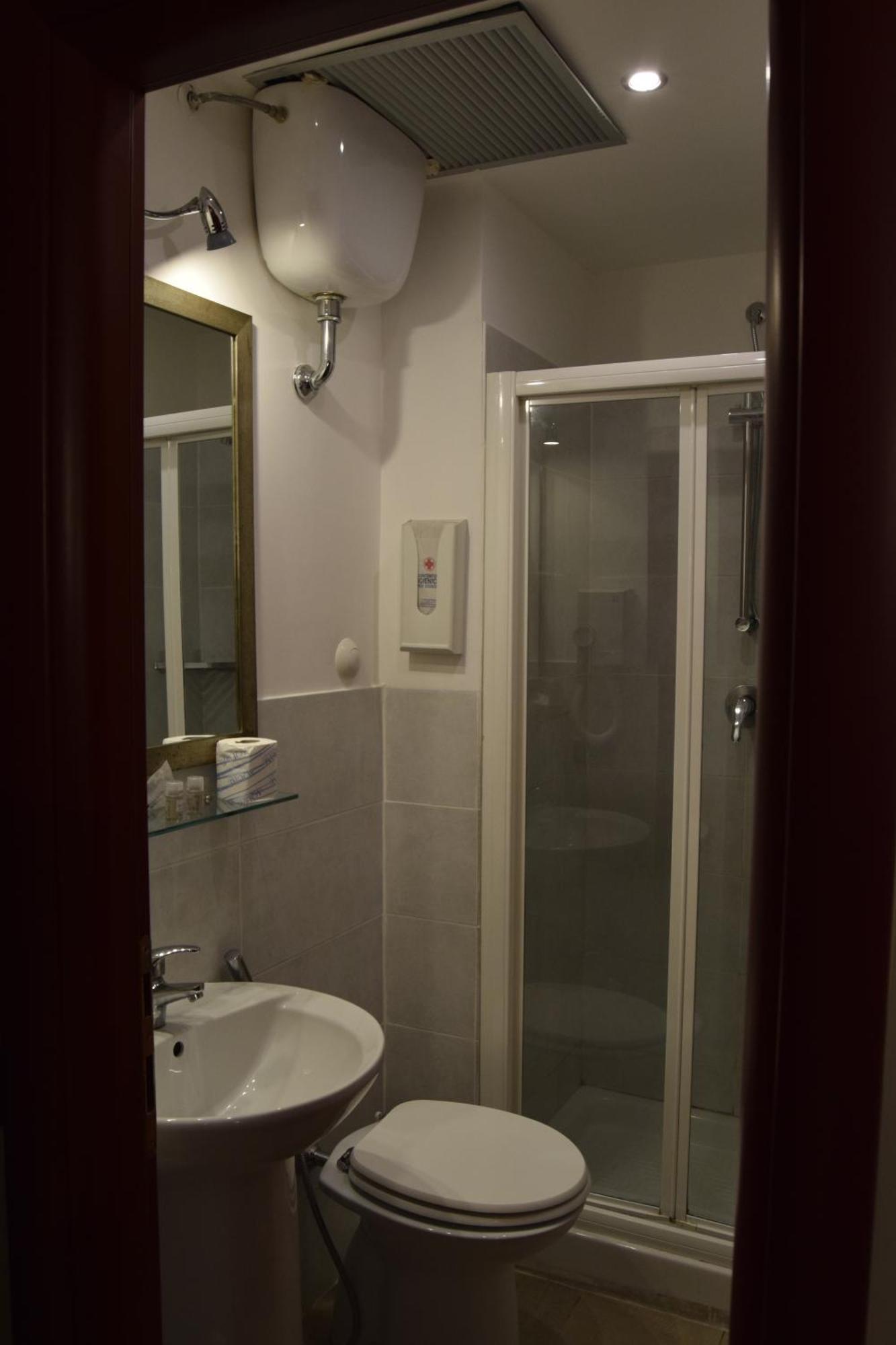 A San Pietro 3* Rom
